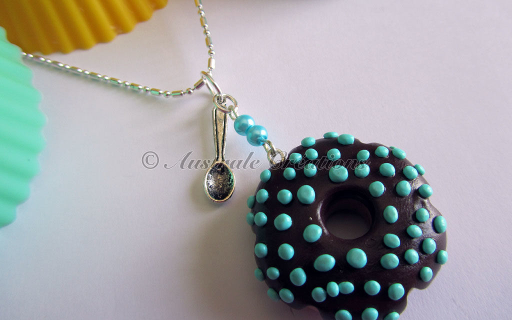 Sautoir « Donuts Choco Turquoise »