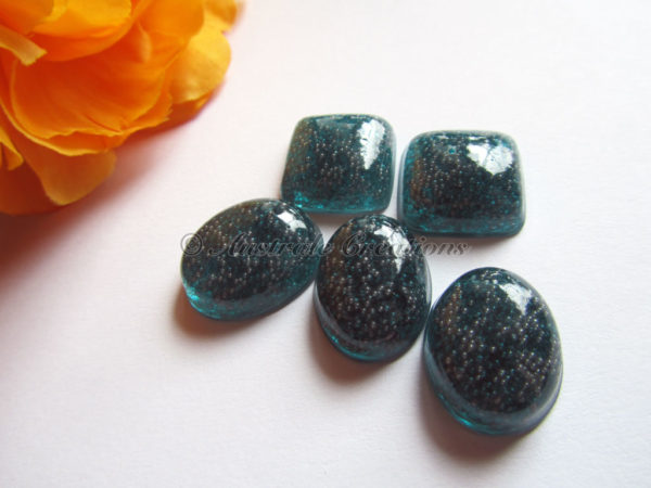 Lot De 60 Cabochons Résine Chocolats Artificiels - Décoration Bonbons Et Modèles Réalistes