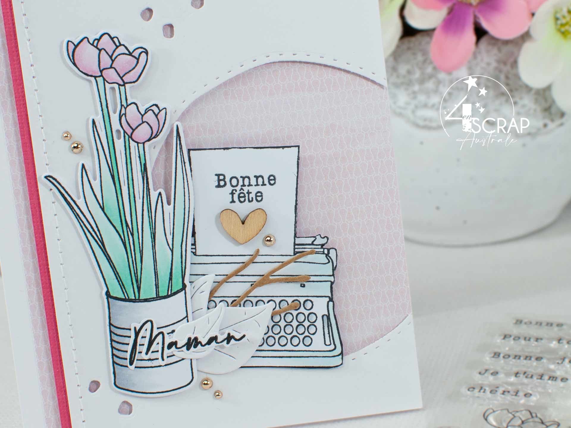 Création d'une carte pour la fête des mères avec un bouquet de tulipes, machine à écrire et quelques feuillages.